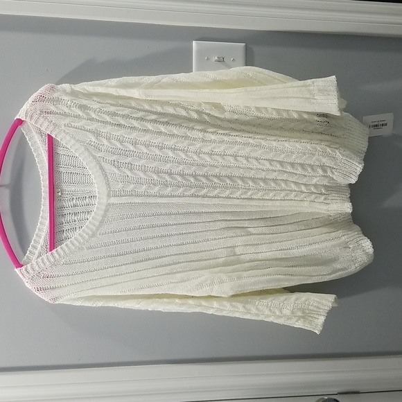 NWT POL sweater. Large - Picture 3 of 4
